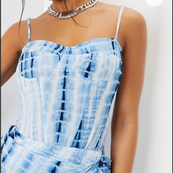 PRETTY LITTLE THING 💙 set 0 - Picture 2 of 4